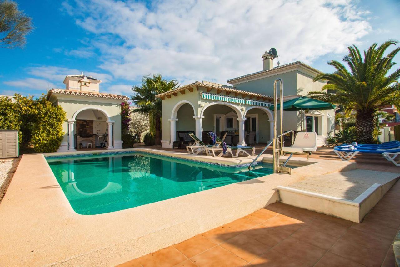 Villa Yoko - Plusholidays Калпе Екстериор снимка